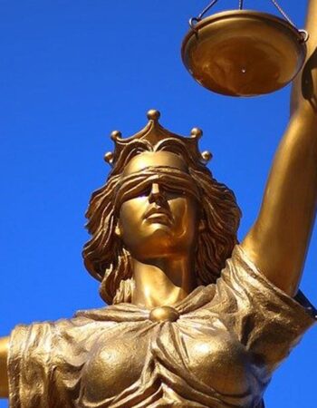 Chamber of Mayank Sharma