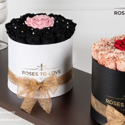 ROSES TO LOVE